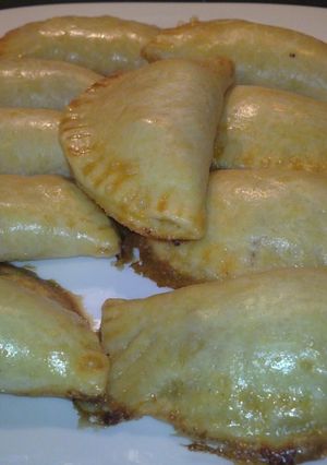 Una foto de Empanadillas de calabacin, cebolla y atún