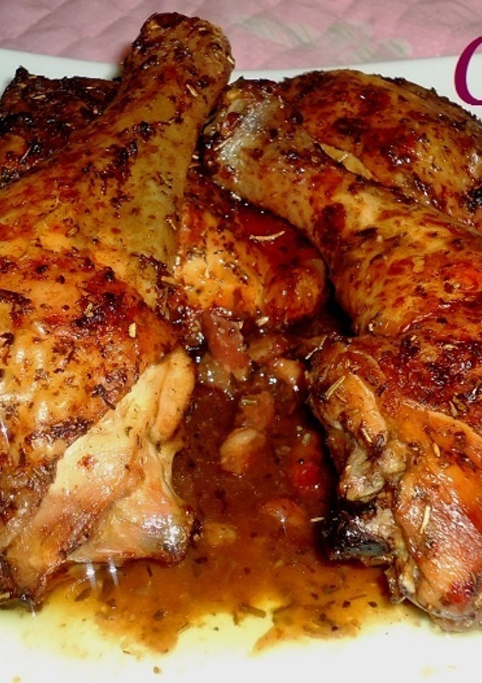 Una foto de Pollo asado al vino tinto