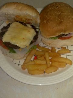 Una foto de Hamburguesas caseras venezolanas