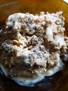 Una foto de Helado de dulce de leche con brownie