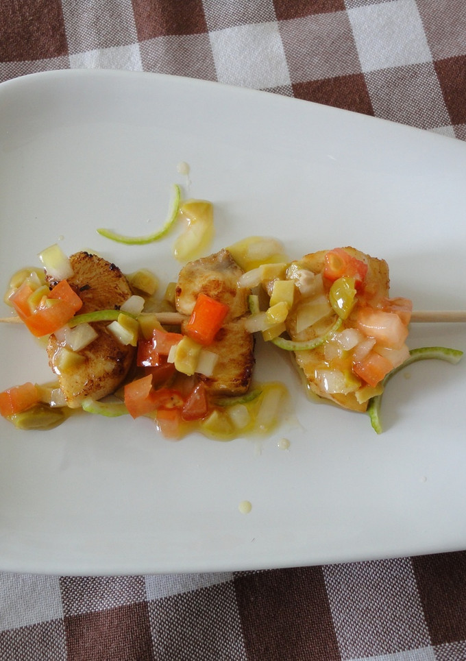 Una foto de Brochetas de pez espada