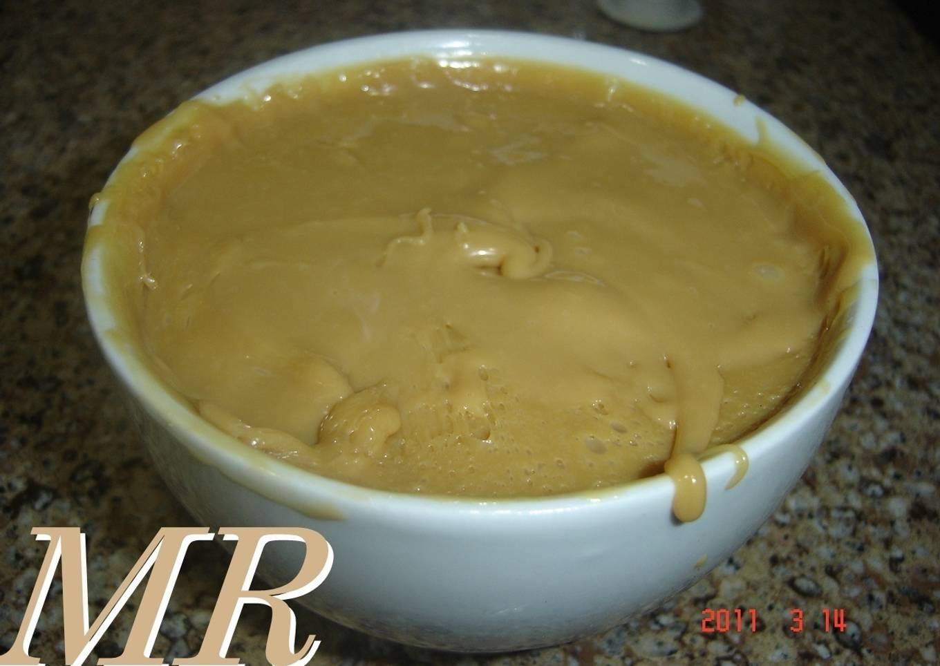 Dulce de leche casero  de 2 maneras<br />