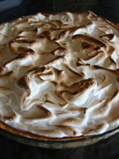 Una foto de Tarta de limón y merengue thermomix