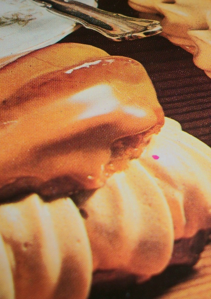 Una foto de Eclairs de café