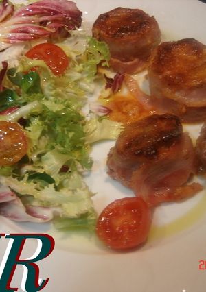 Una foto de Solomillo de cerdo gratinado con alioli de sobrasada