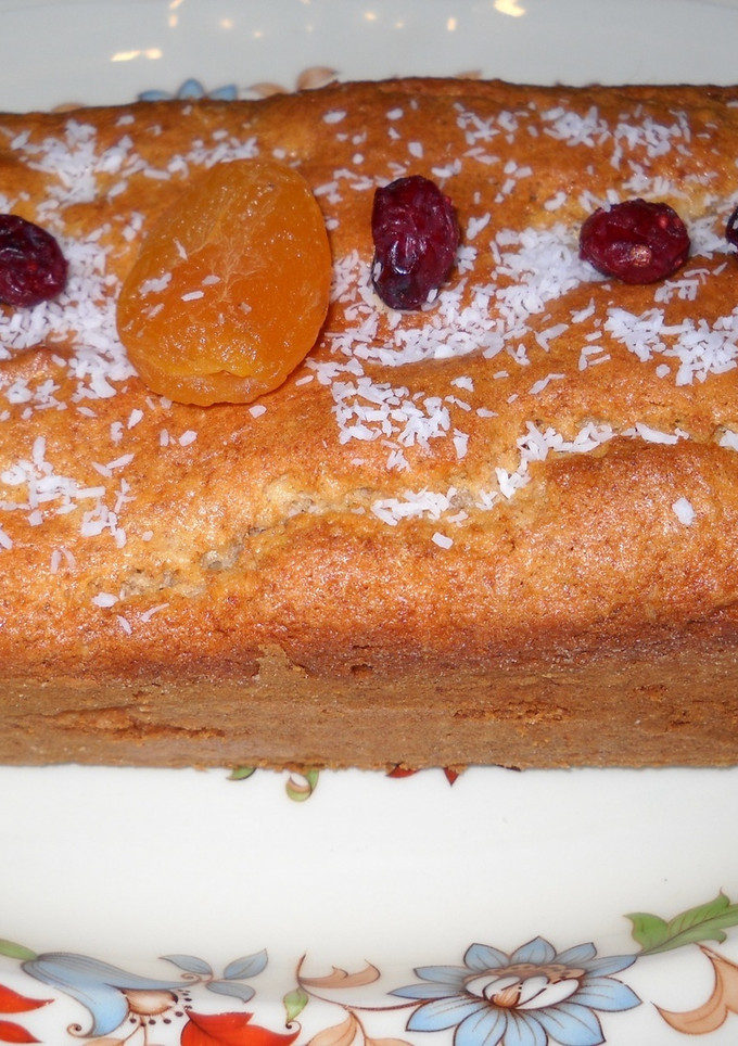 Una foto de Cake de melocotón en almíbar