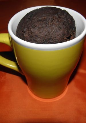 Una foto de Torta en taza al microondas en minutos