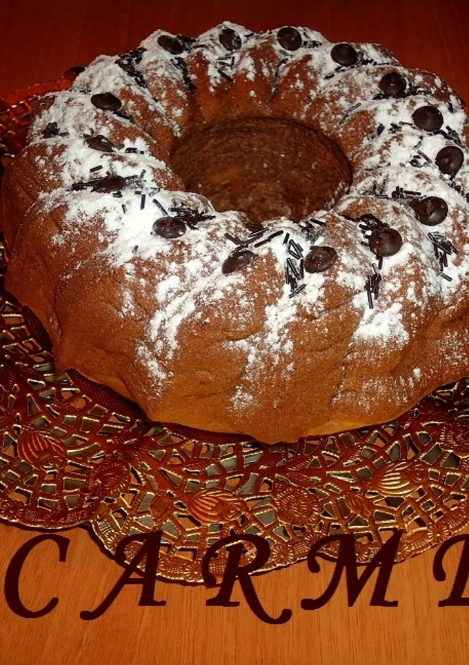 Una foto de Roscón de claras al cacao