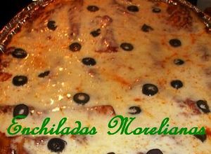Una foto de Enchiladas coloradas morelianas