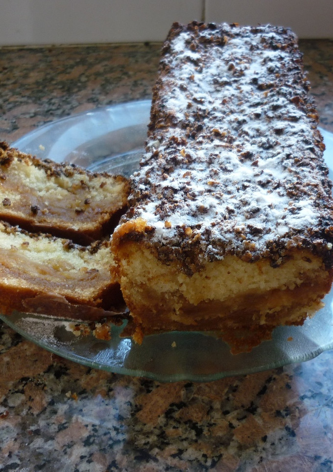 Una foto de Budin de manzana y dulce de leche