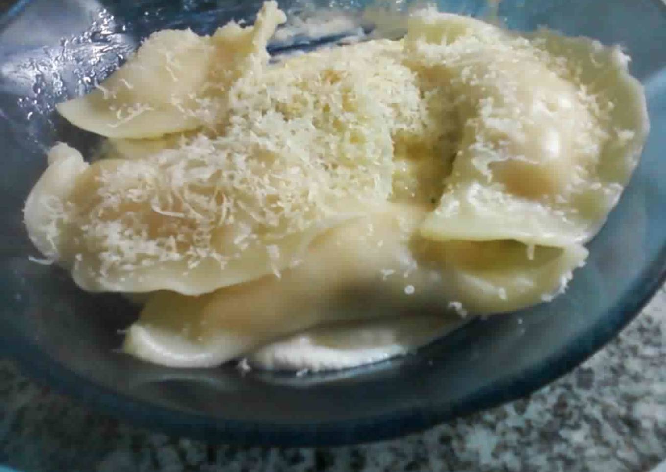 Varenikes de castañas de caju y calabaza<br />
