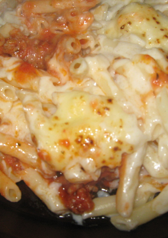 Una foto de Macarrones gratinados con bechamel