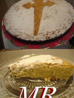 Una foto de Tarta de Santiago tradicional de Galicia