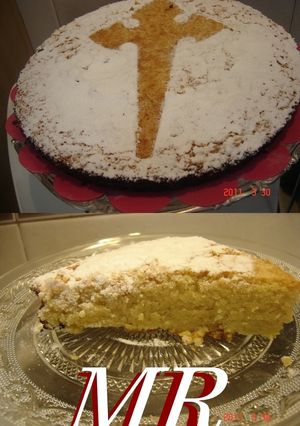 Una foto de Tarta de Santiago tradicional de Galicia