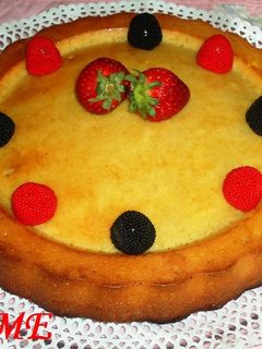 Una foto de Tarta de nata y nuez de macadamia