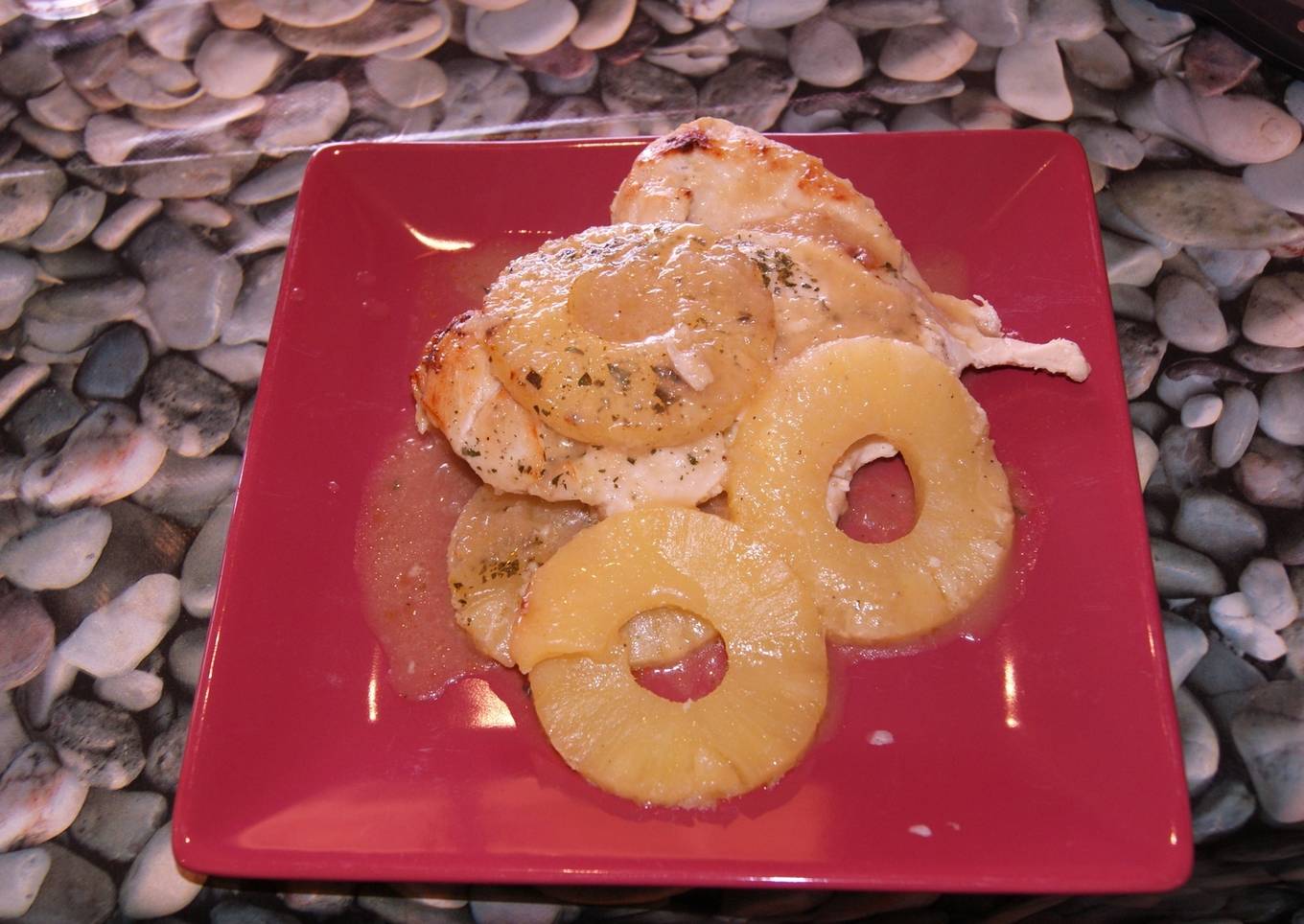 Pollo con piña