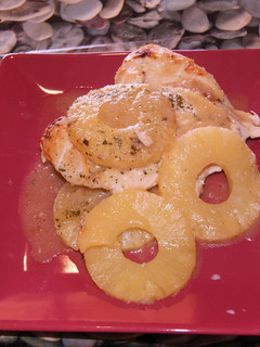 Una foto de Pollo con piña