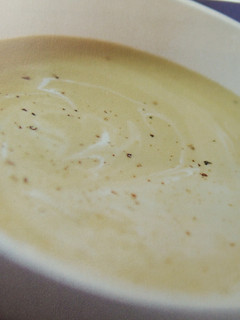 Foto principal de Crema de aguacate y pistachos