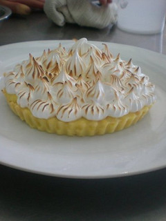 Una foto de Postre de lemon pie