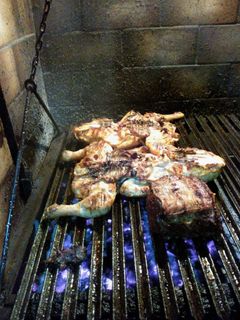 Una foto de Pollo a la parrilla estilo argentino