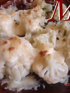 Una foto de Coliflor con crema de queso gratinado