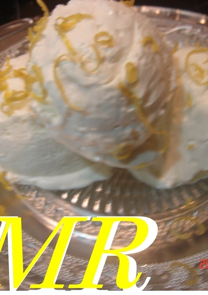 Una foto de Helado de limón: tres sugerencias y una mousse