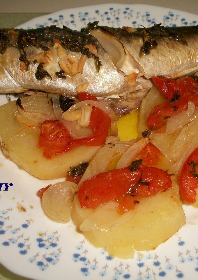 Una foto de Caballa al horno al estilo murciano
