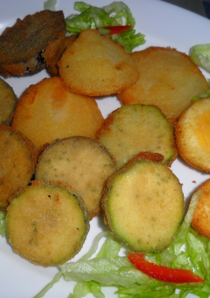Una foto de Huevos y verduras rebozadas