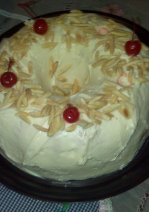 Una foto de Pastel de almendras sandra