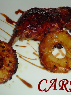 Una foto de Pato al cava con piña