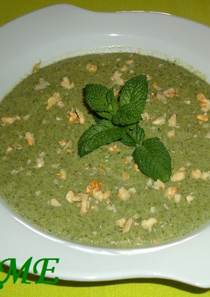 Una foto de Crema de acelgas y judias verdes