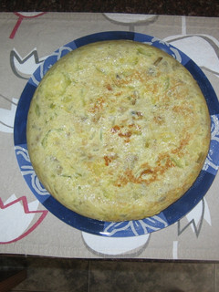 Una foto de Tortilla de verduras fácil