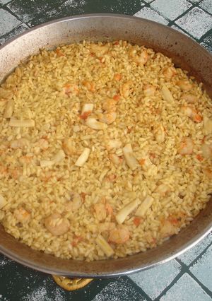 Una foto de Arroz a banda