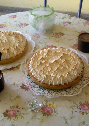 Una foto de Torta con castañas al merengue