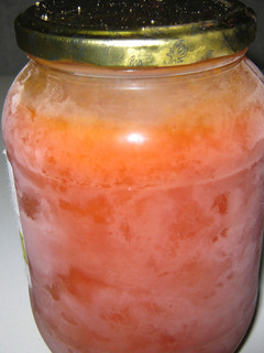 Una foto de Salsa de tomate casera para conservar