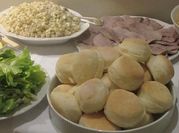 Una foto de peceto para sandwiches