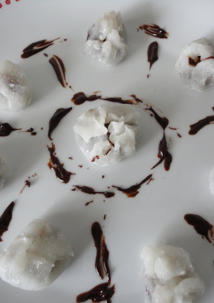 Una foto de Mochis con chocolate