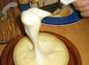 Una foto de Solomillo ibérico y Torta del Casar