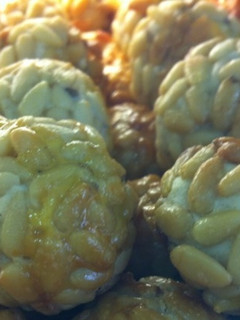 Una foto de Panellets