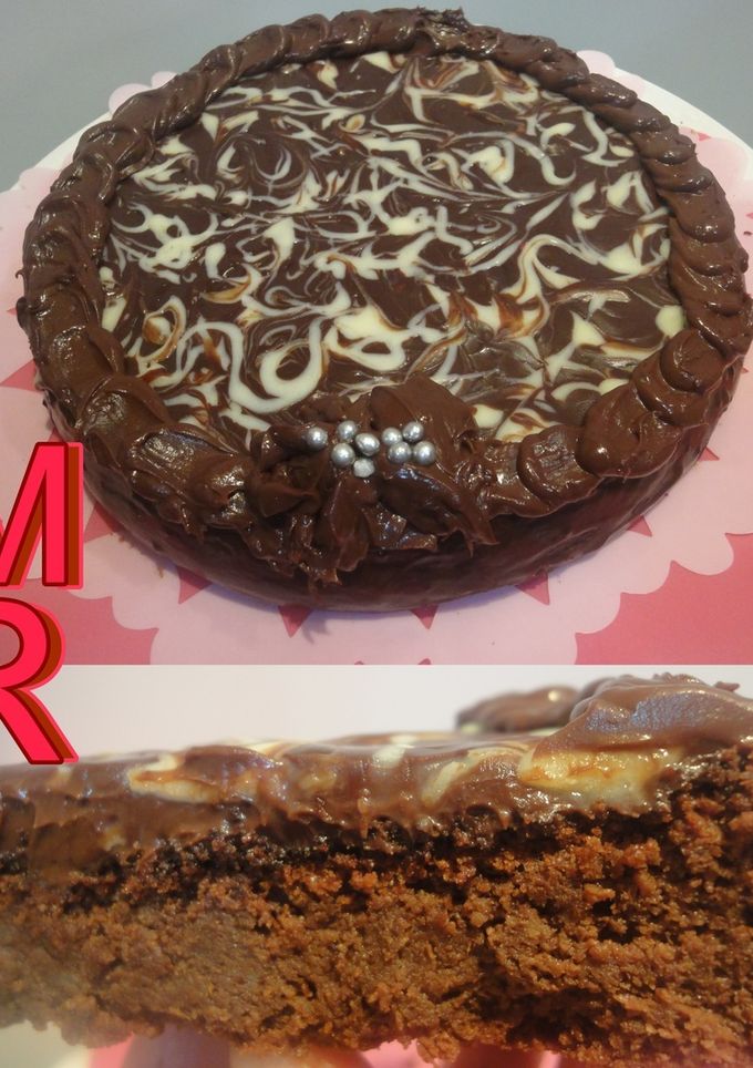 Una foto de Tarta brownie de naranja y pan