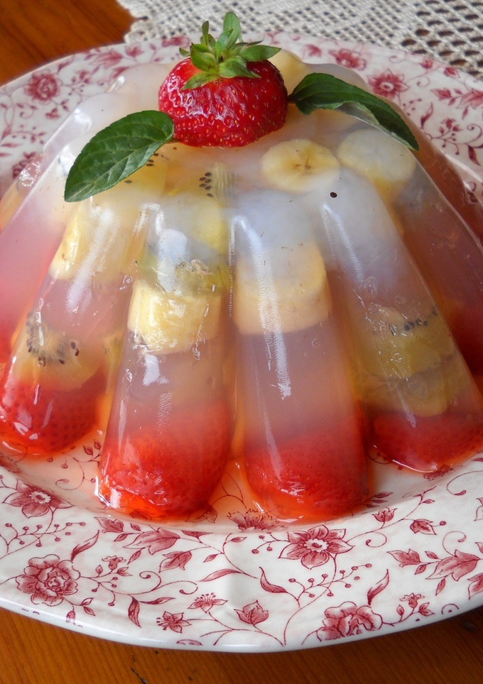 Una foto de Flan de frutas variadas