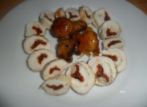 Foto principal de Rollitos de pollo con champiñones acaramelados
