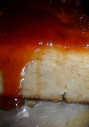 Una foto de Budín de pan y compota de lima dulce