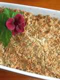 Crumble de manzana y fresas con cubierta de copos de avena