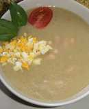 Sopa de alubias y avena con albahaca