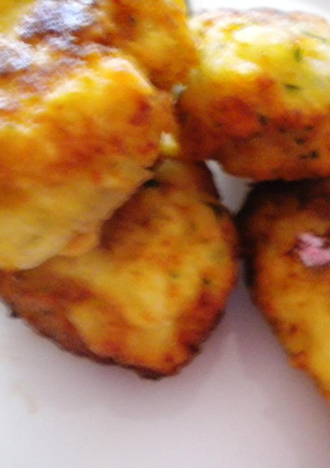 Una foto de Fritos de pan y queso