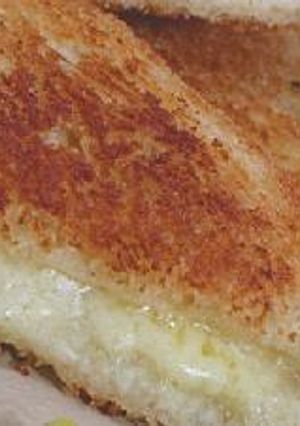 Una foto de Sandwiches de jamón y queso
