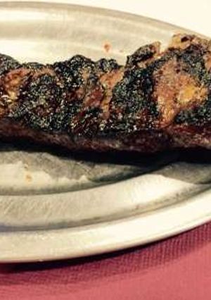 Una foto de Asado a la parrilla de centro de entraña al laurel (y/o romero)