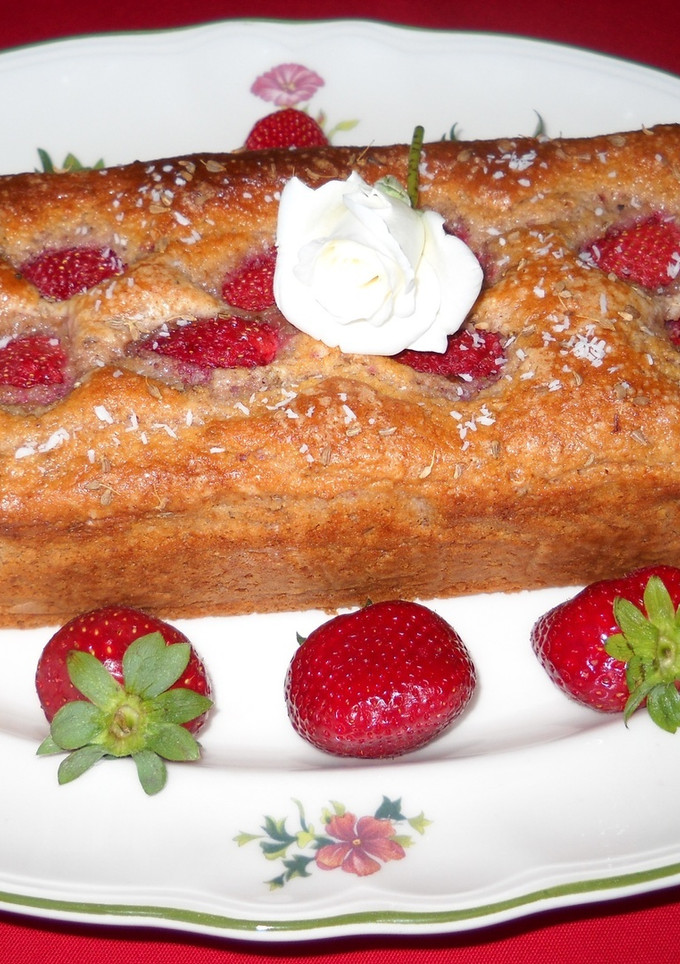 Una foto de Cake de fresones con matalauva