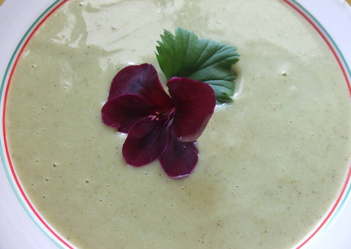 Sopa fría de endibias